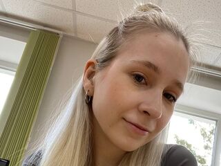 BrittleDorget's Private cam chat Profile Image